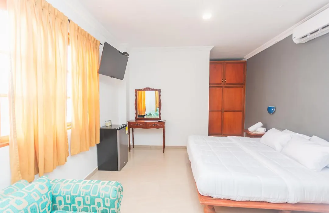 Hotel Baluarte Coast-1